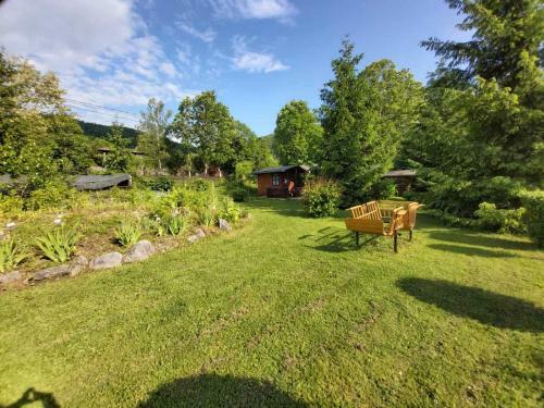 Bungalow Camping Edelweiss - Floare de Colt - Gyop�r
