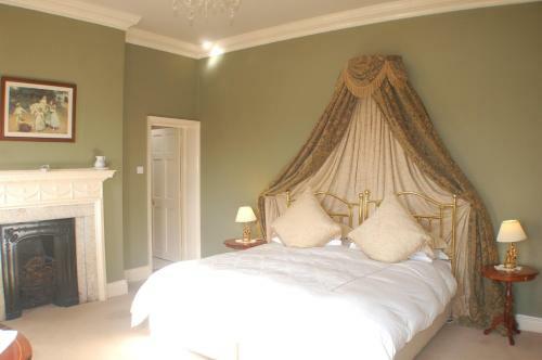 Hostal The Wold Cottage