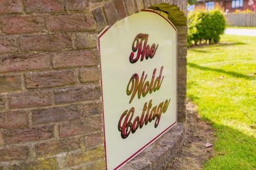 Hostal The Wold Cottage