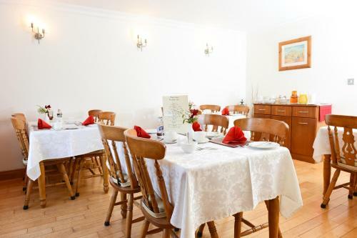 Hostal Brooke Lodge Guesthouse