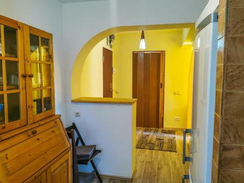 Cozy Lupo Apartment Predeal