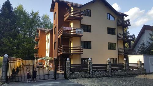 Aparthotel Hotel Apartament Eldya Comfort&suites