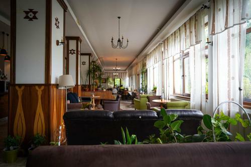 Hotel Pension Casa Cu Tei