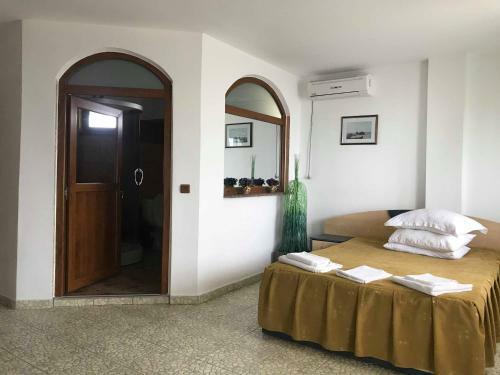 Hostal Lake View