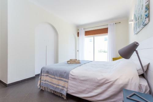 Sitio Da Ponte Family Apartment (Sleeps4)