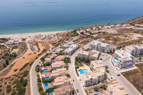 Apartamento Porto de Mos 108 By Destination Algarvee