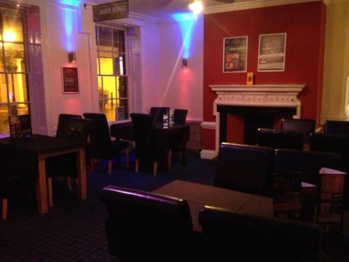 The Royal Victoria & Bull Hotel