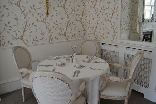Hostal Cranleigh Hotel