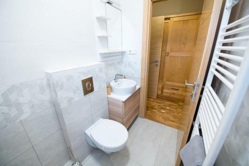 Bed & Breakfast Pensiunea Tilk�s - Tilk�s Panzi�