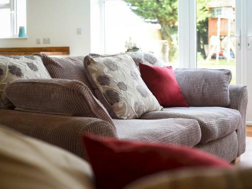 Pass The Keys Huge 4bed - Sleeps 8 - Great Access To South Coast