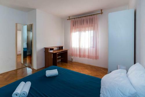 Sunny Apartment Nikola Near Airport Split