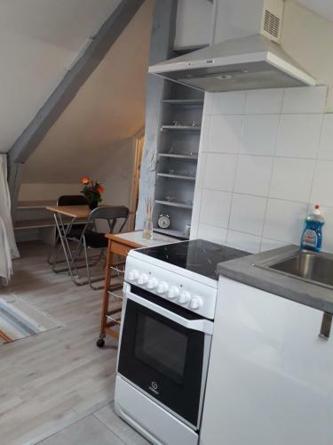 Apartamento Studio Cosy � 15mn de Paris Saint Michel Notre Dame