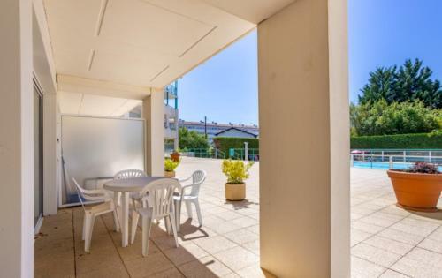 Apartamento T2 Terrace On The Ground Floor-pool-golf-park