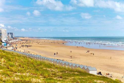Maison de Vacances Avec Spa � Commequiers, 10 � 12 Personnes
