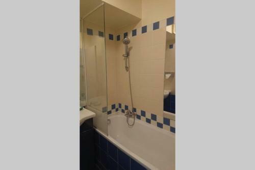 Apartamento 7 Min Walk Metro Line 1-la Defense Charras