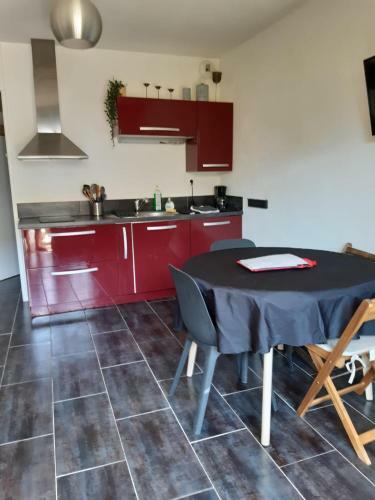 Apartamento F2 Avec Terrasse Sud, Parking, Wifi Courseulles