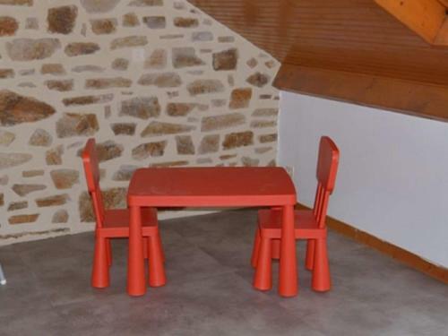 Serene Holiday Home In Cussac With Private Terrace, Barbeque