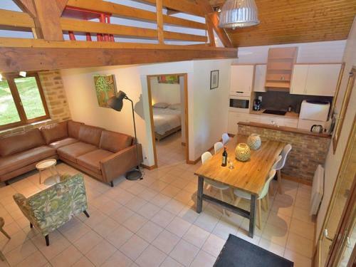 Serene Holiday Home In Cussac With Private Terrace, Barbeque