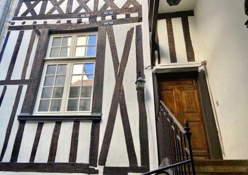 Apartamentos Le Lion Des Ducs : Centre Historique de Dijon