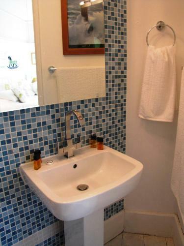 Bed & Breakfast Tregarth House