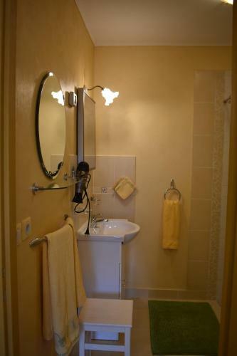 Bed & Breakfast Les Chambres de La Ville Haute