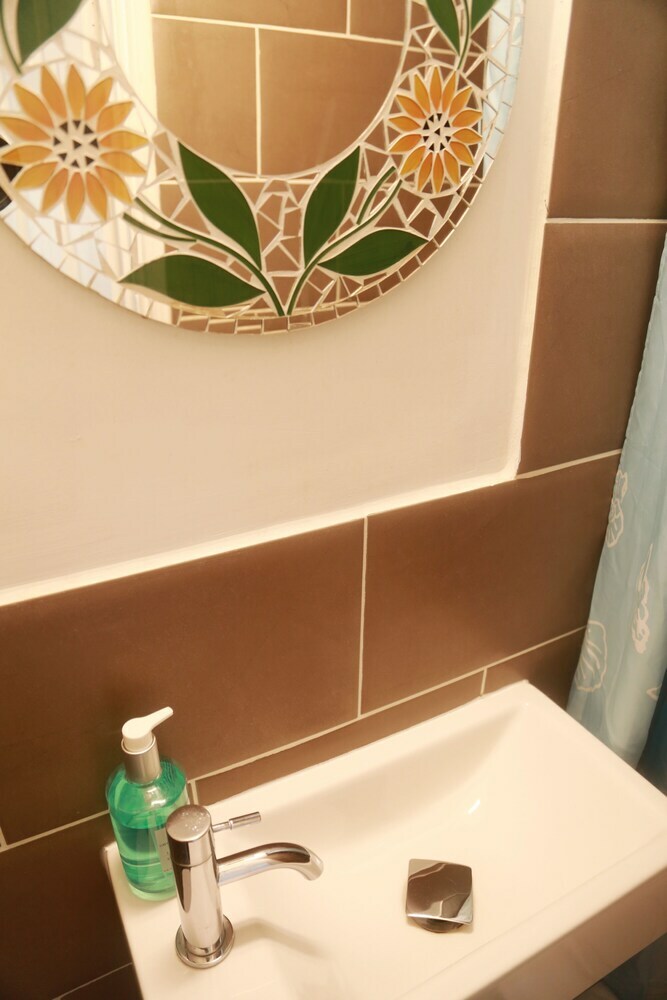 Bed & Breakfast Motel Schmotel