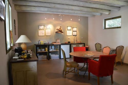 Les Hiboux Du Domaine Du Moulin