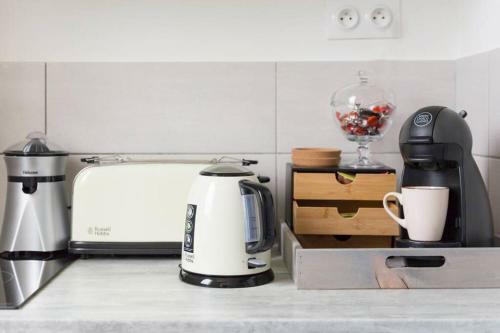 Apartamento L'elys�e - Easy Check-in - Arriv�e Autonome - T2 Sur�quip� - Wifi - Netflix - Amazon Prime