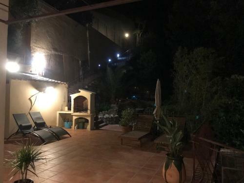 Apartamento Eze Bord de Mer Terrasse Plage A 6 Min