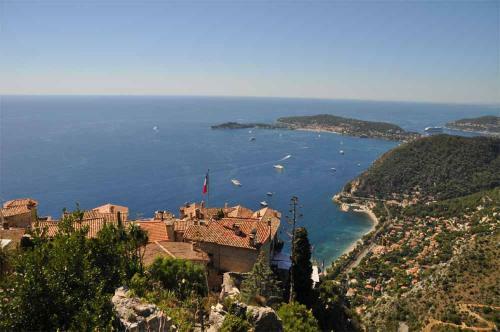 Studio Eze Dans Villa R�cente - Pied Village - Parking Gratuit