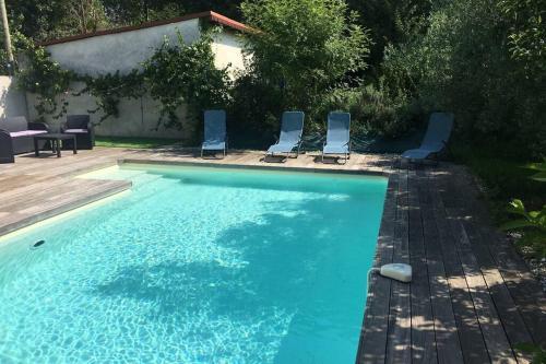 Un Coin de Paradis Tout Pr�s de Bordeaux.