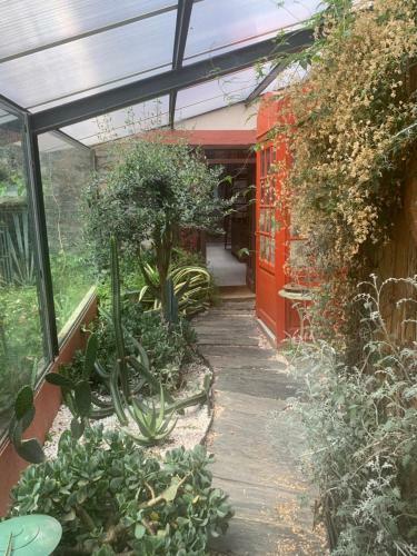2 G�tes - 5 � 20 Pers - Domaine Des Loubi�res