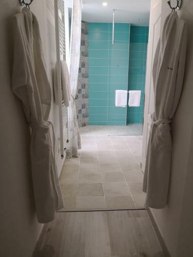 Hostal Chateau De Heaas