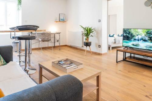 Nouvel Appartement Priv� ! Proche Du Centre-ville