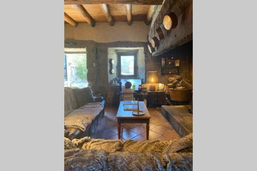 Maison de Famille Confidentielle En Loz�re