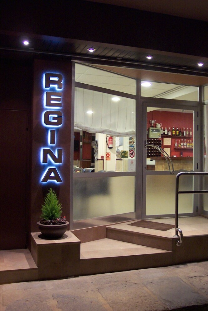 Hostal Regina