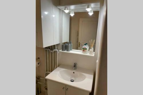 Apartamento Superbe Studio Gen�ve Tout �quip� Douane de Moillesulaz
