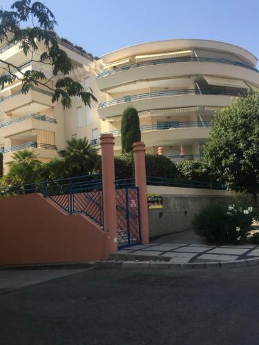 Apartamento Iago Lodge Azur