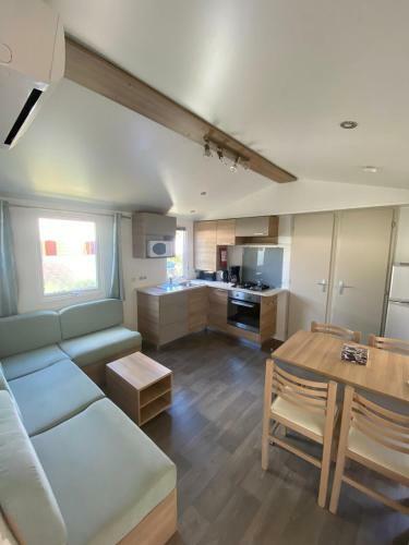 Camping Le Montourey Fr�jus