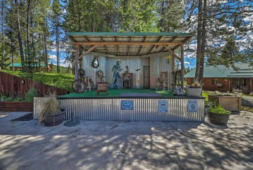 40-acre Trego Resort Cabin With Lake And Trails!