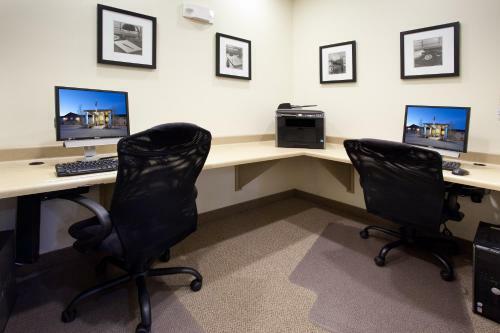 Holiday Inn Express Hotel & Suites Torrington