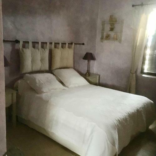 Bed & Breakfast Oustau De Piera