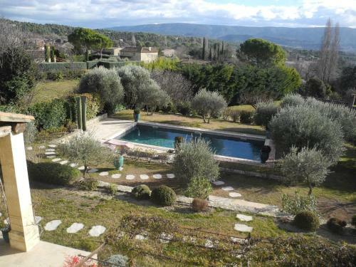 Bed & Breakfast Oustau De Piera
