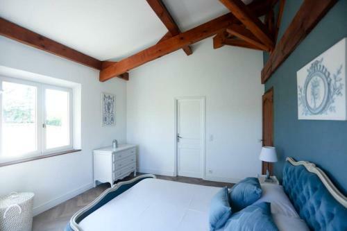 Villa Luxury Proven�al Retreat 5 Mins From Valbonne