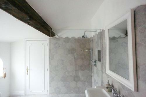 Villa Luxury Proven�al Retreat 5 Mins From Valbonne