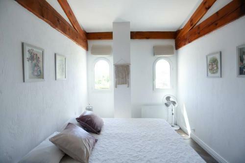 Villa Luxury Proven�al Retreat 5 Mins From Valbonne