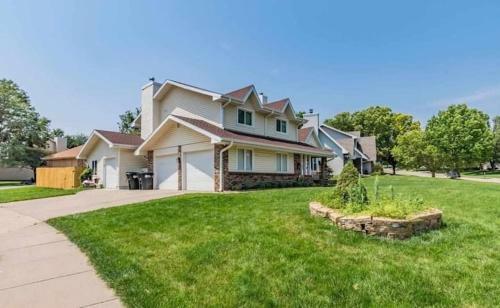 Private Room In Popular Millard Area West Omaha