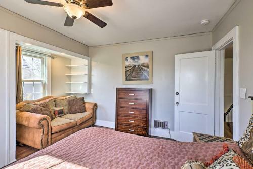 Luxe Omaha Home With Yard - 3 Mi To Downtown!