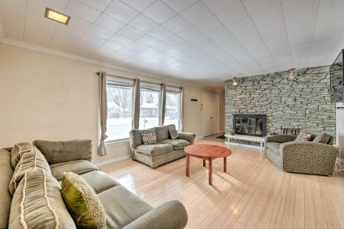 Cozy Elko Home - Perfect For Large Families!
