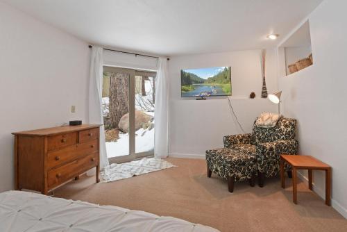 Incline Village Manor